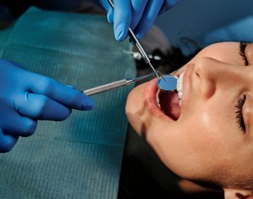 warm_smile_dental_tooth_cleaning